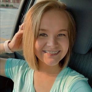 Meet your Posher, Michaela